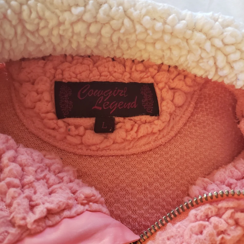 Cowgirl Legend Girls' Pink Sherpa Pullover - Picture 3 of 3